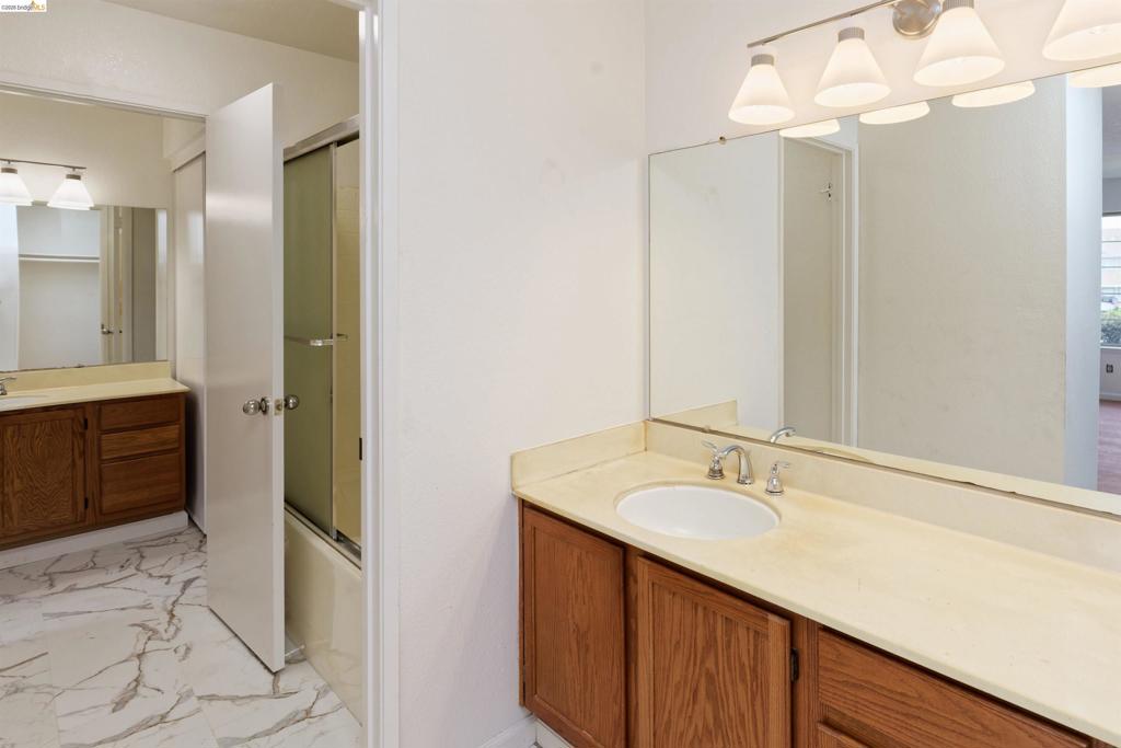 67 Glenwood Property Photo 18