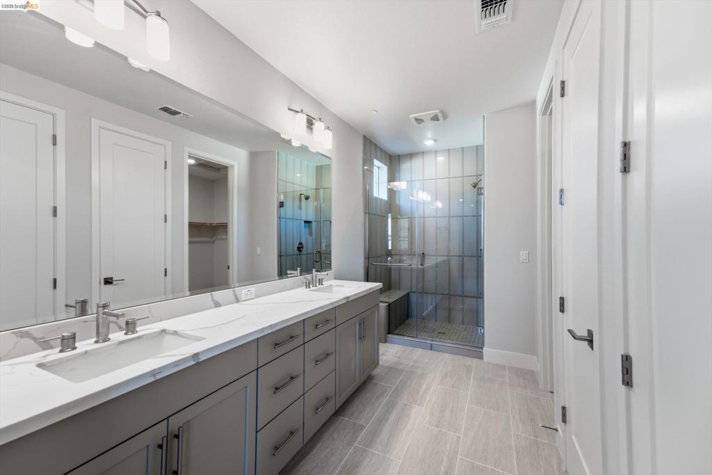 3205 Congressional Way Property Photo 7