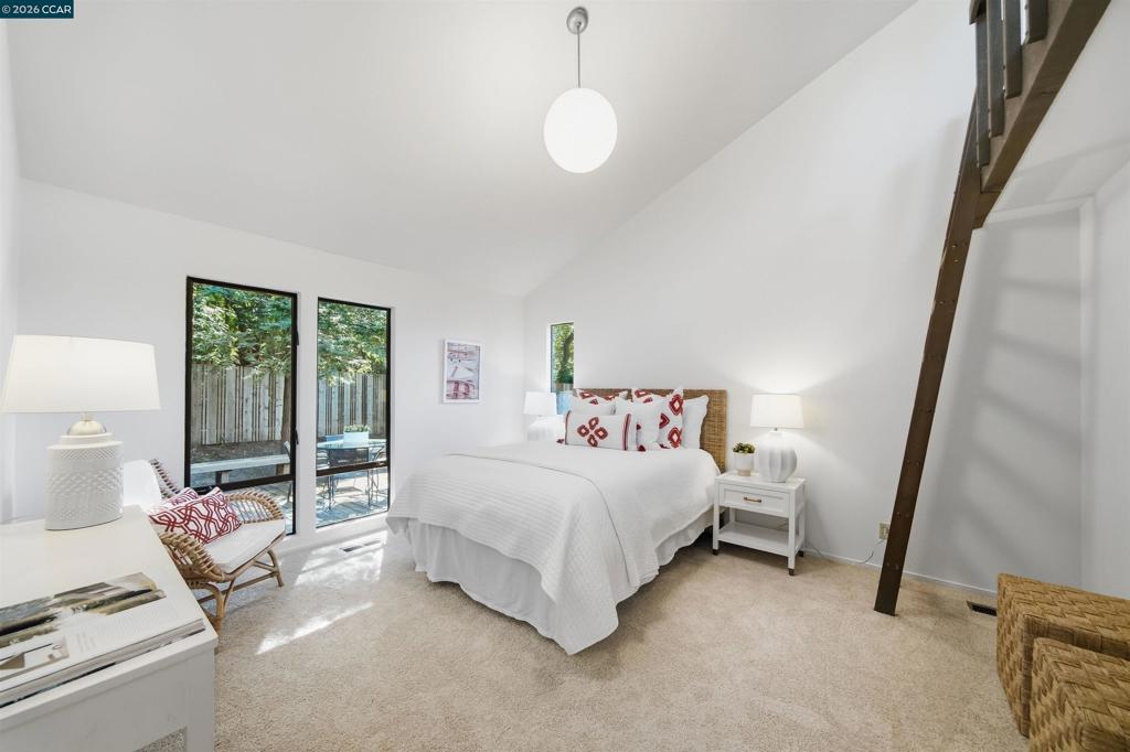 41 E Altarinda Dr Property Photo 31