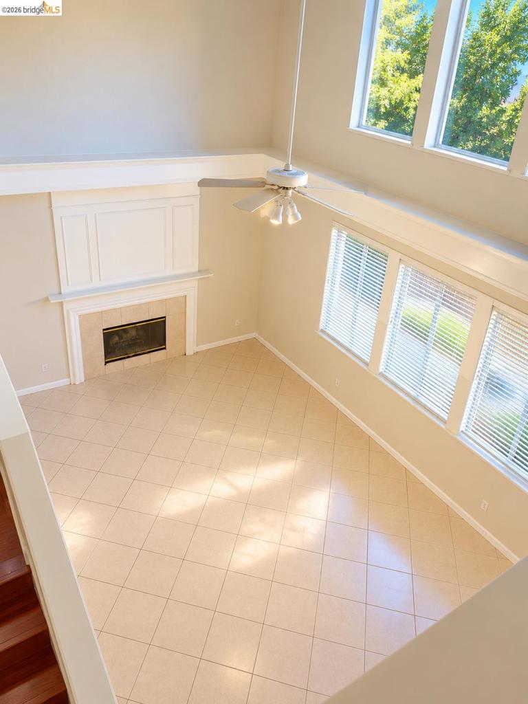 517 Eaker Way Property Photo 3