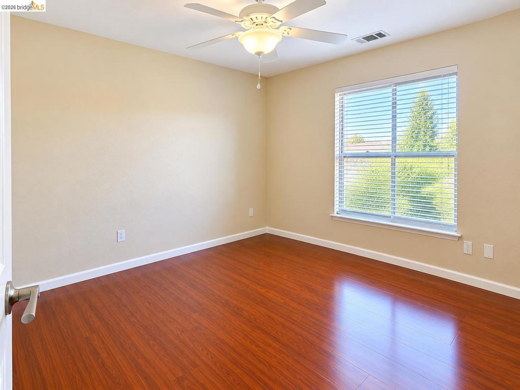 517 Eaker Way Property Photo 10