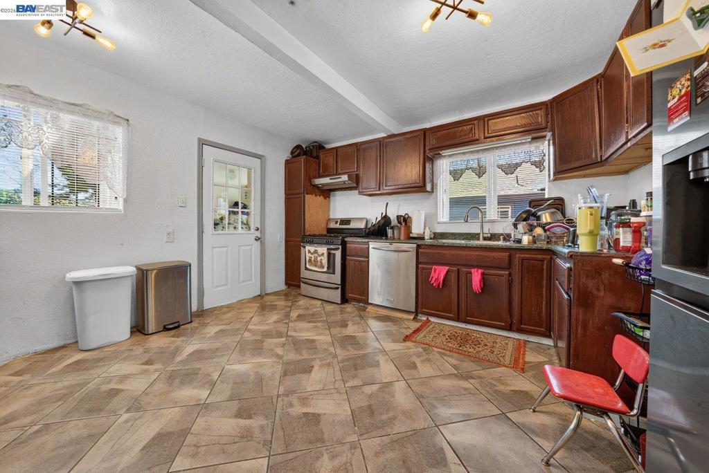 1708 Auseon Ave Property Photo 8