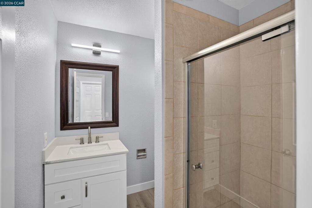 23273 Marsh Creek Rd Property Photo 6