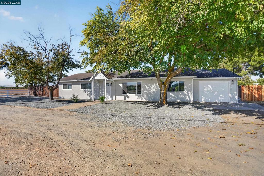 23273 Marsh Creek Rd Property Photo 18