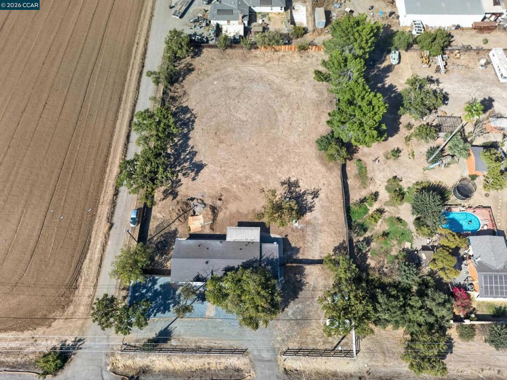 23273 Marsh Creek Rd Property Photo 19