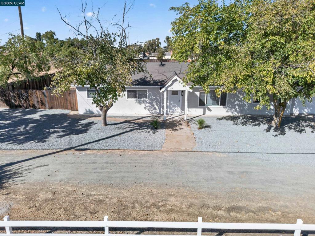 23273 Marsh Creek Rd Property Photo 23