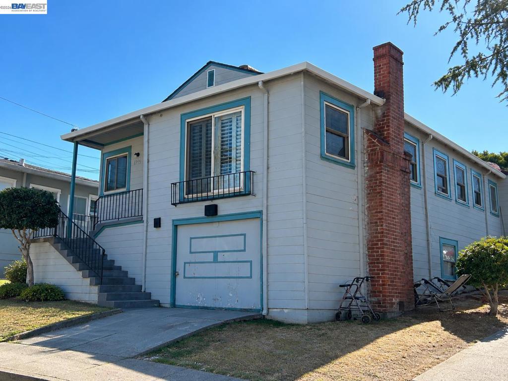 6915 Lacey Ave Property Photo 2