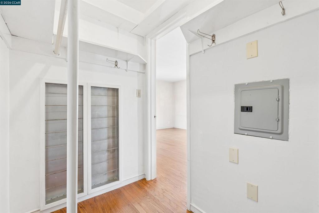 51 Bradley Ave Property Photo 15