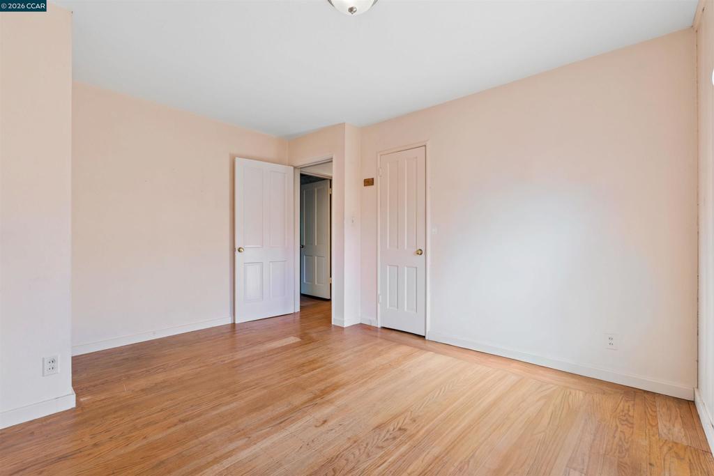 51 Bradley Ave Property Photo 25