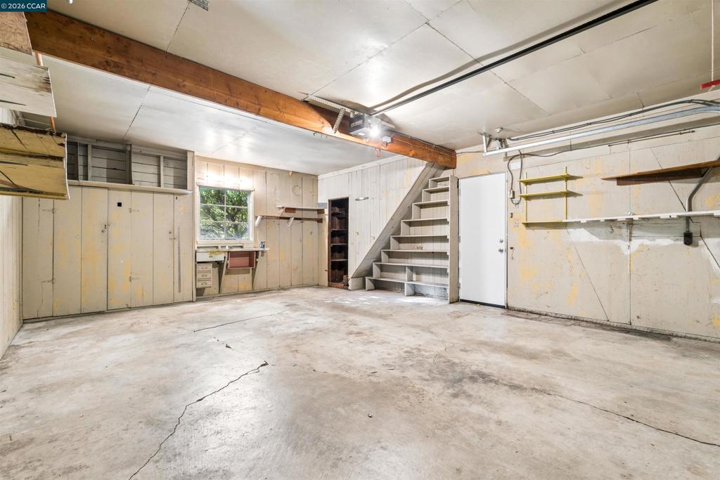 51 Bradley Ave Property Photo 44