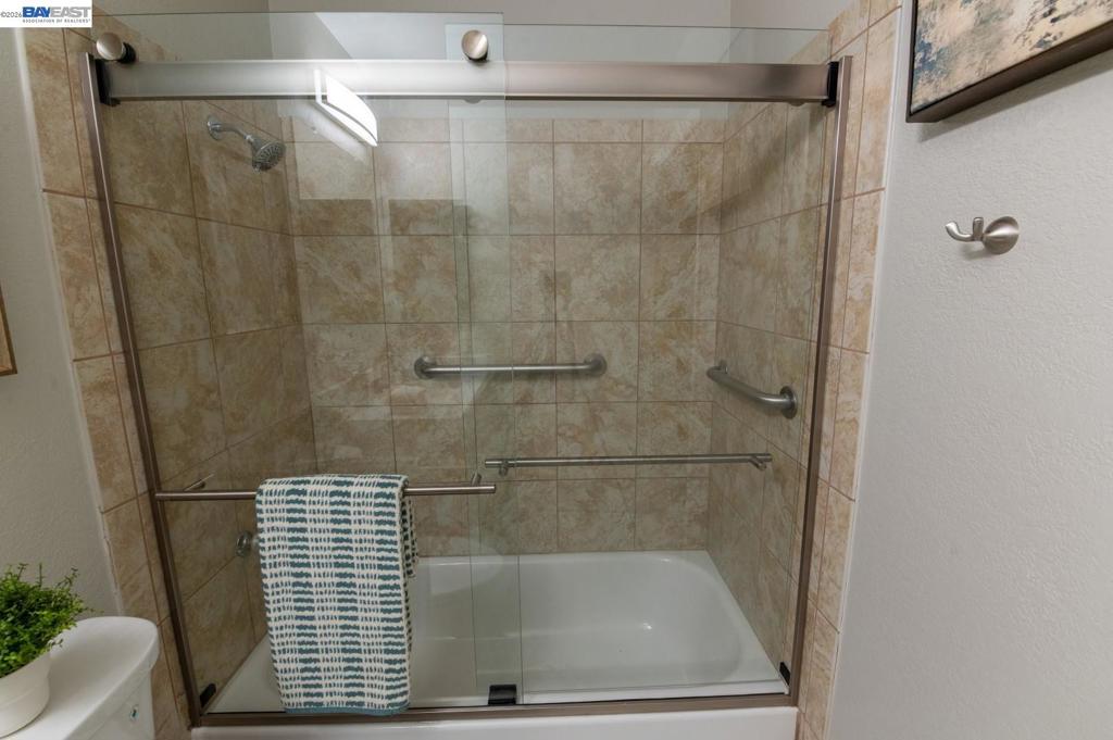 32941 Soquel St Property Photo 23