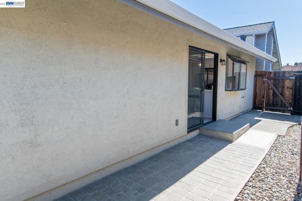 32941 Soquel St Property Photo 73