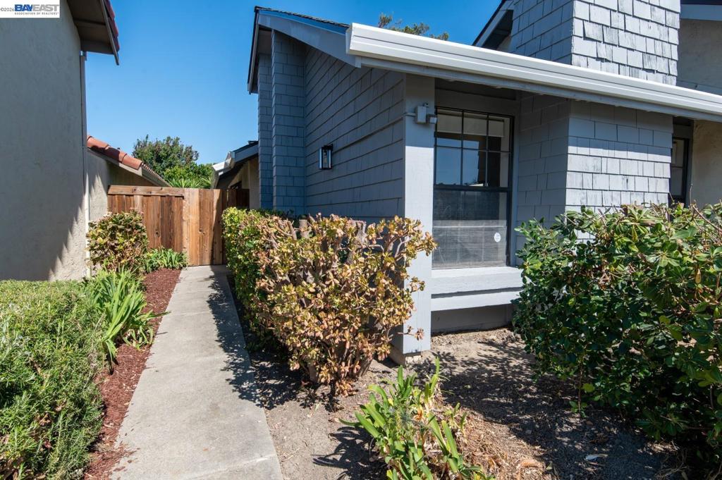 32941 Soquel St Property Photo 76