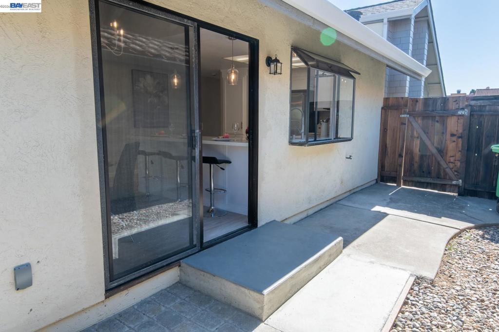 32941 Soquel St Property Photo 78