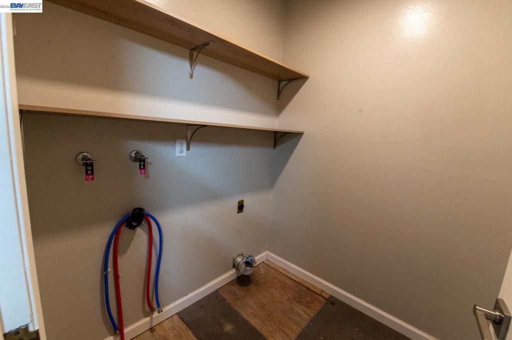 32941 Soquel St Property Photo 82