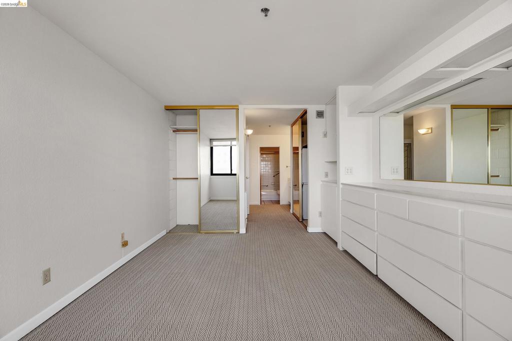555 Pierce St 1001 Property Photo 27