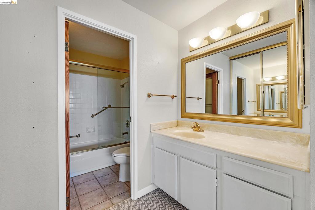 555 Pierce St 1001 Property Photo 29