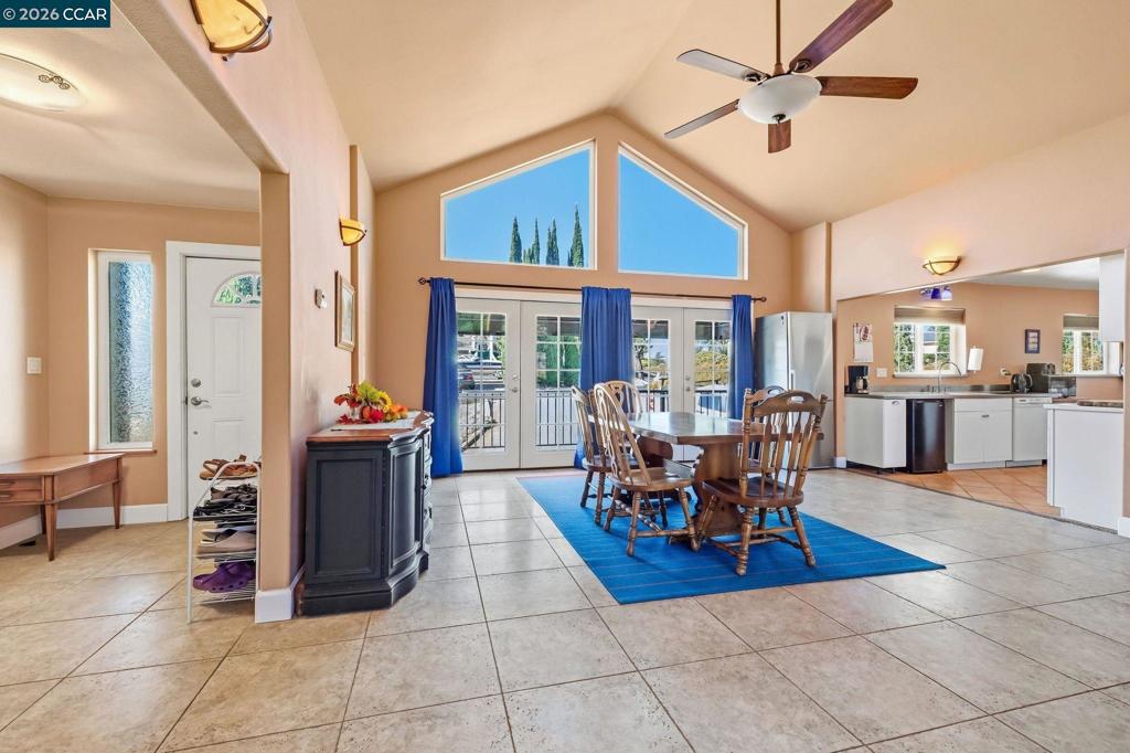 423 Poker Flat Road Property Photo 8