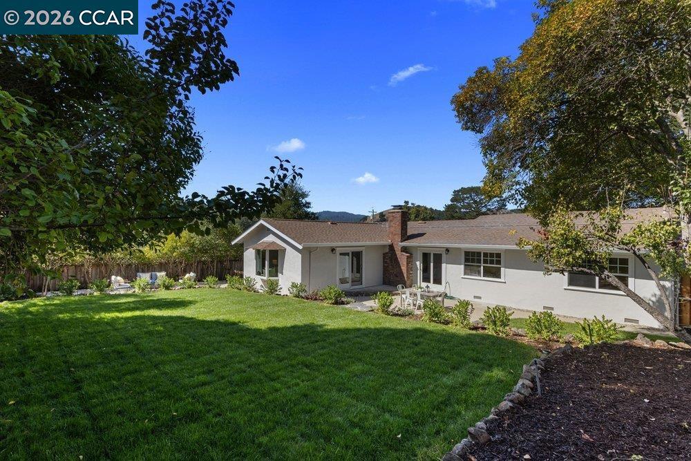9 Dickenson Drive Property Photo 2