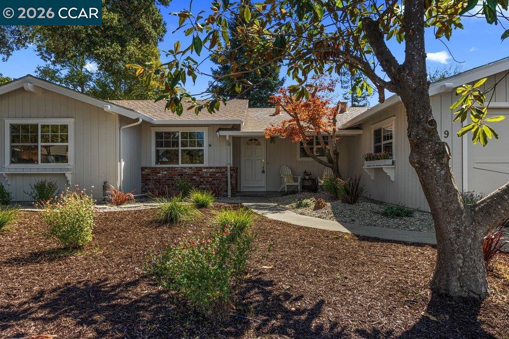 9 Dickenson Drive Property Photo 6