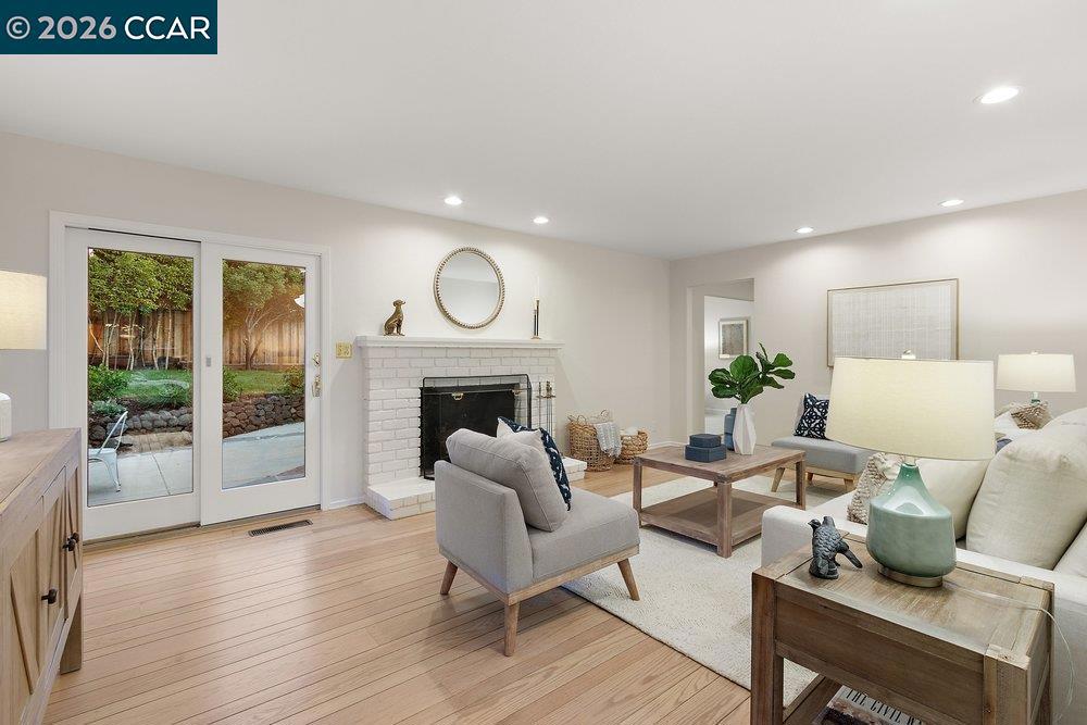 9 Dickenson Drive Property Photo 11