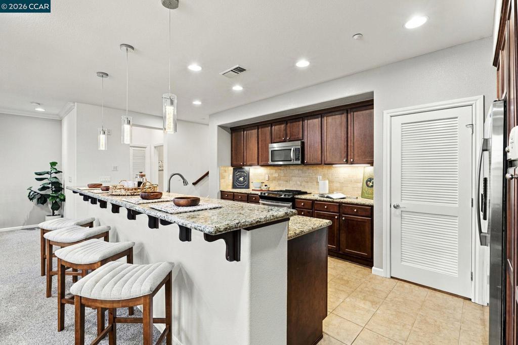4763 Perugia St Property Photo 8