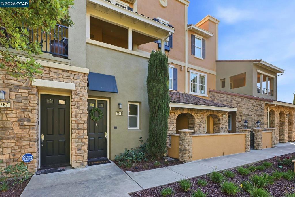 4763 Perugia St Property Photo 28