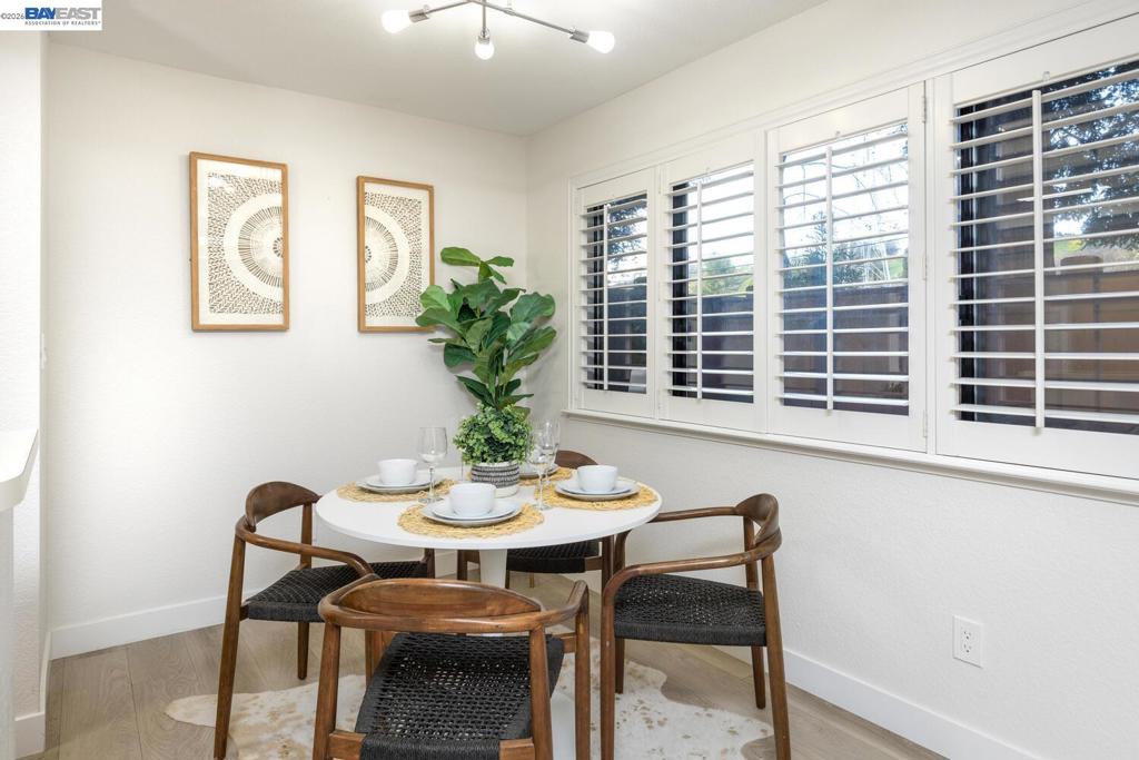 2513 Lucy Lane B Property Photo 12