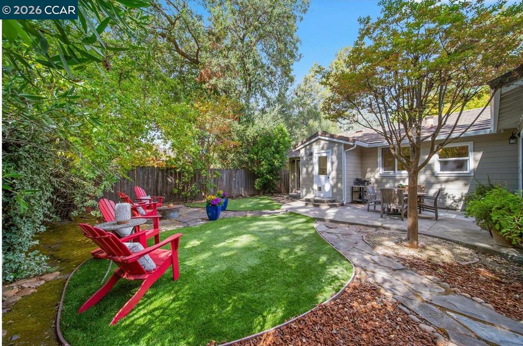 2520 San Miguel Dr Property Photo 32