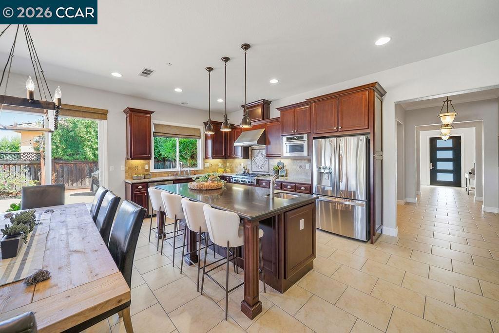 24 Promontory Place Property Photo 7
