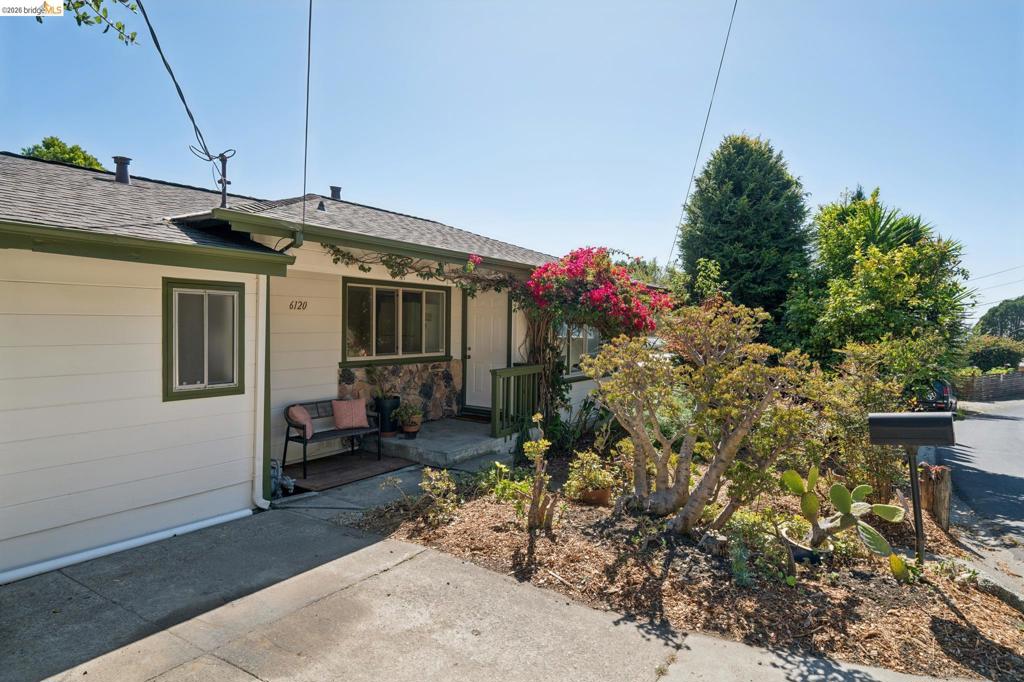 6120 N Arlington Blvd Property Photo 5