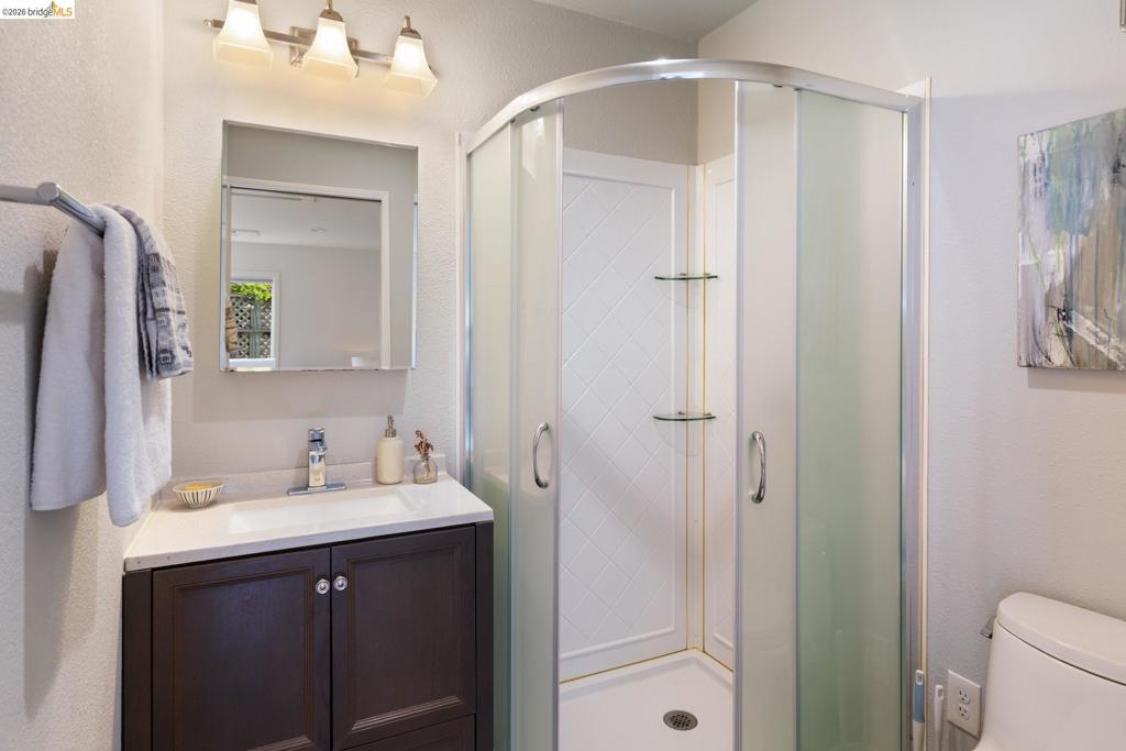 1048 Kains Ave Property Photo 52