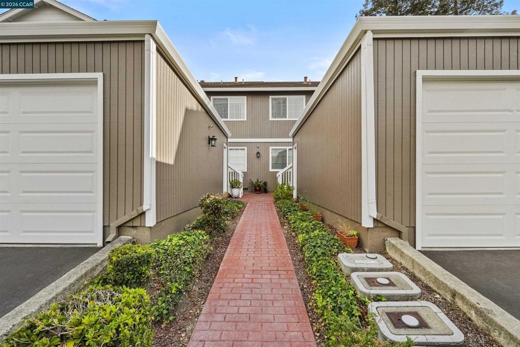 565 Lori Dr 50 Property Photo 1
