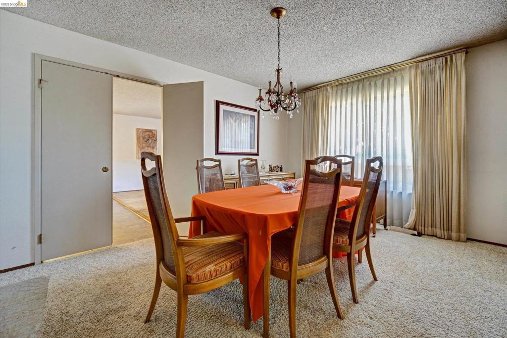 5861 Balmoral Dr Property Photo 12
