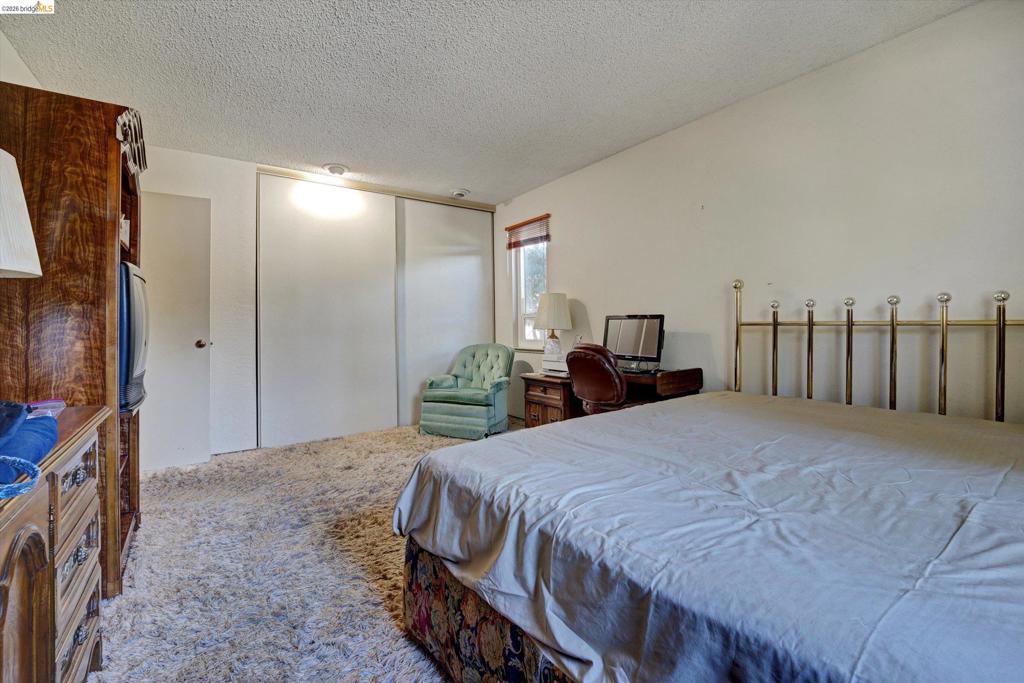 5861 Balmoral Dr Property Photo 35