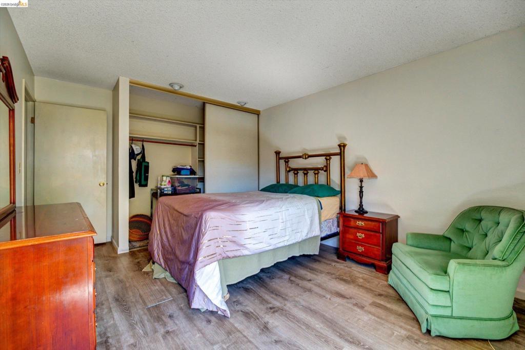 5861 Balmoral Dr Property Photo 38