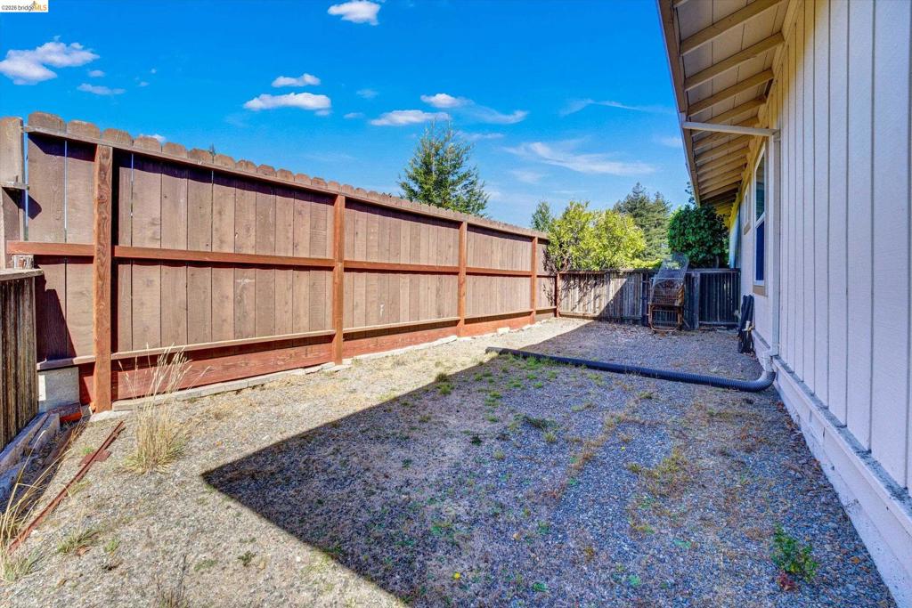5861 Balmoral Dr Property Photo 44