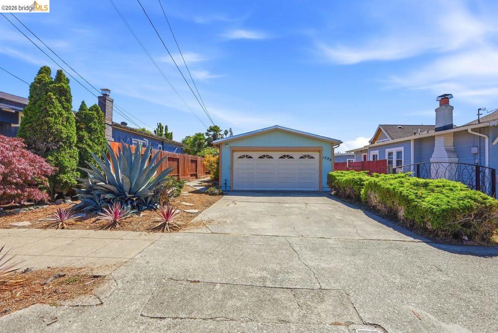 1530 Stuart St Property Photo 1