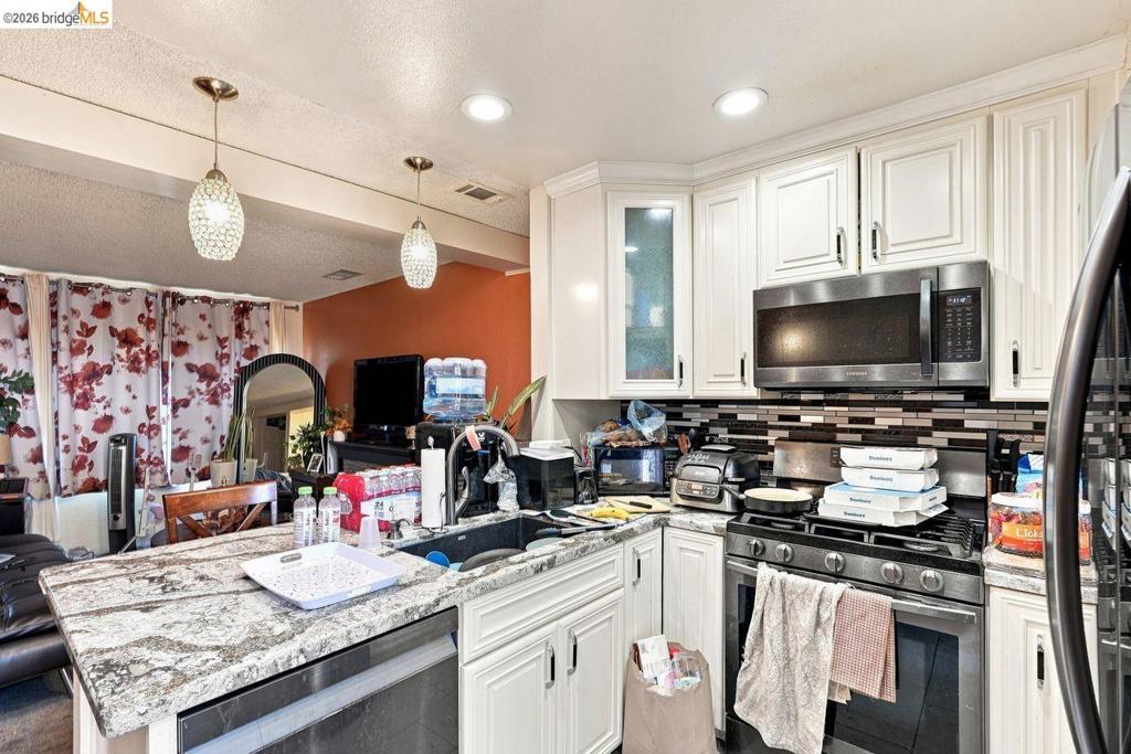 1530 Stuart St Property Photo 19