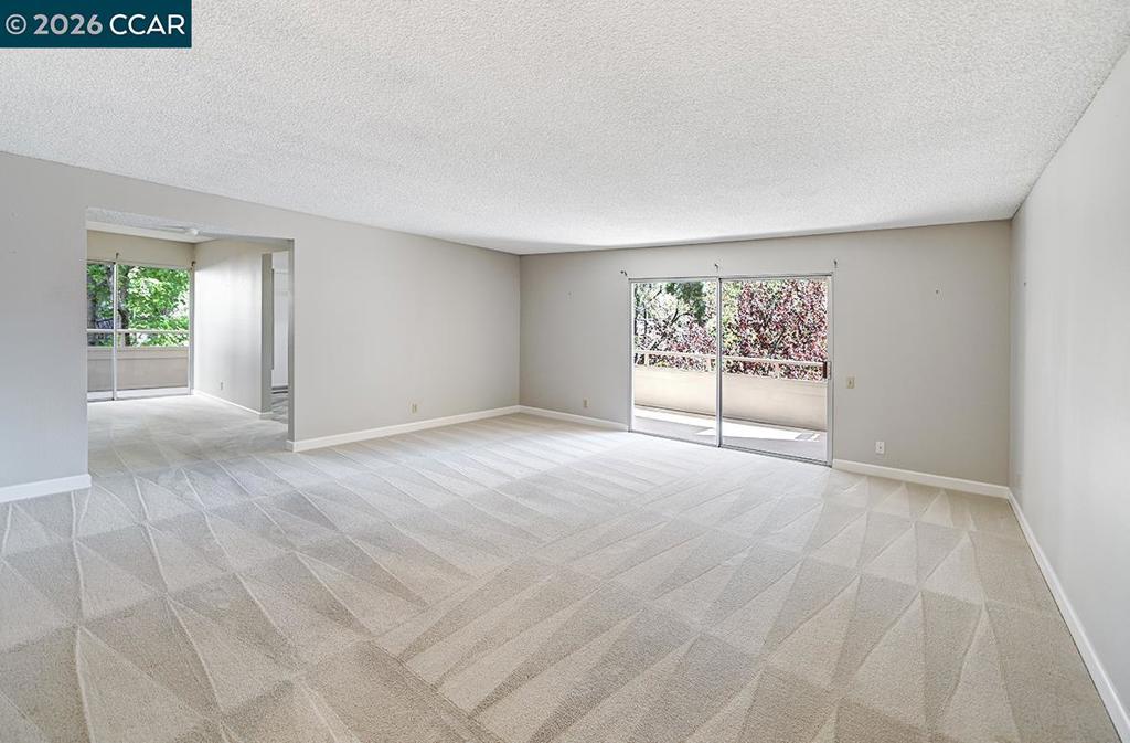 1129 Avenida Sevilla 7b Property Photo 4