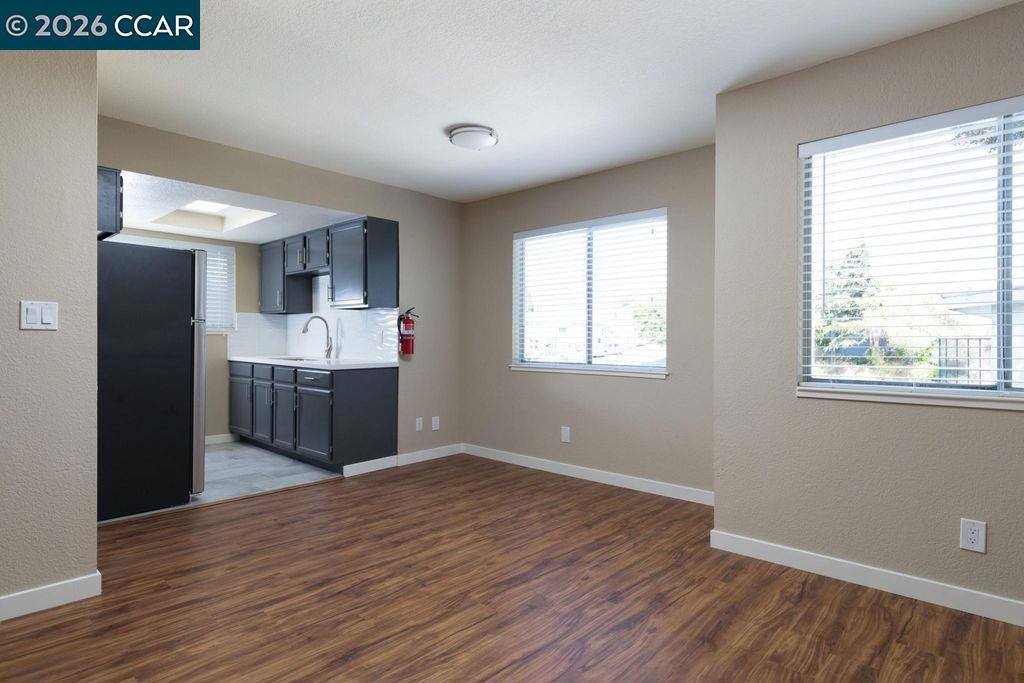4800 Bayview Ave Property Photo 9