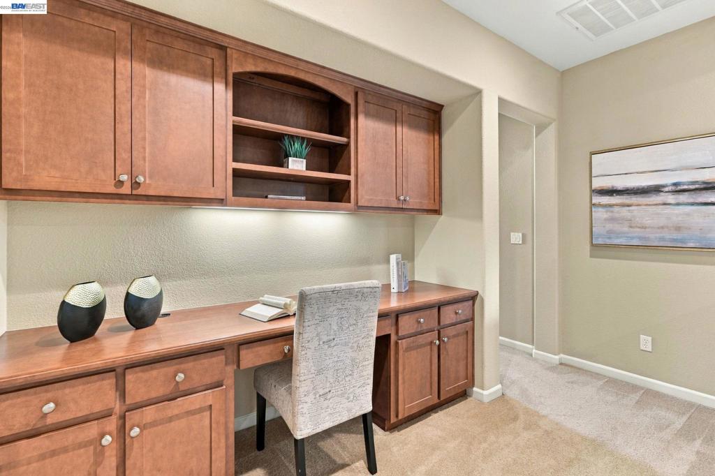 692 W Refinado Way Property Photo 18