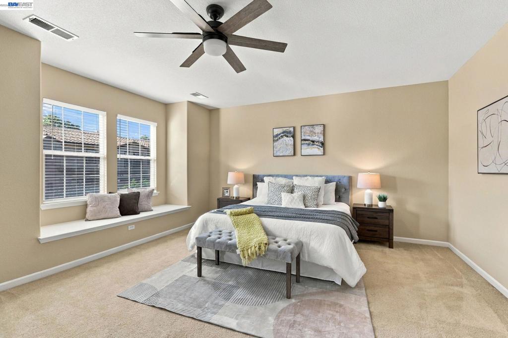 692 W Refinado Way Property Photo 19