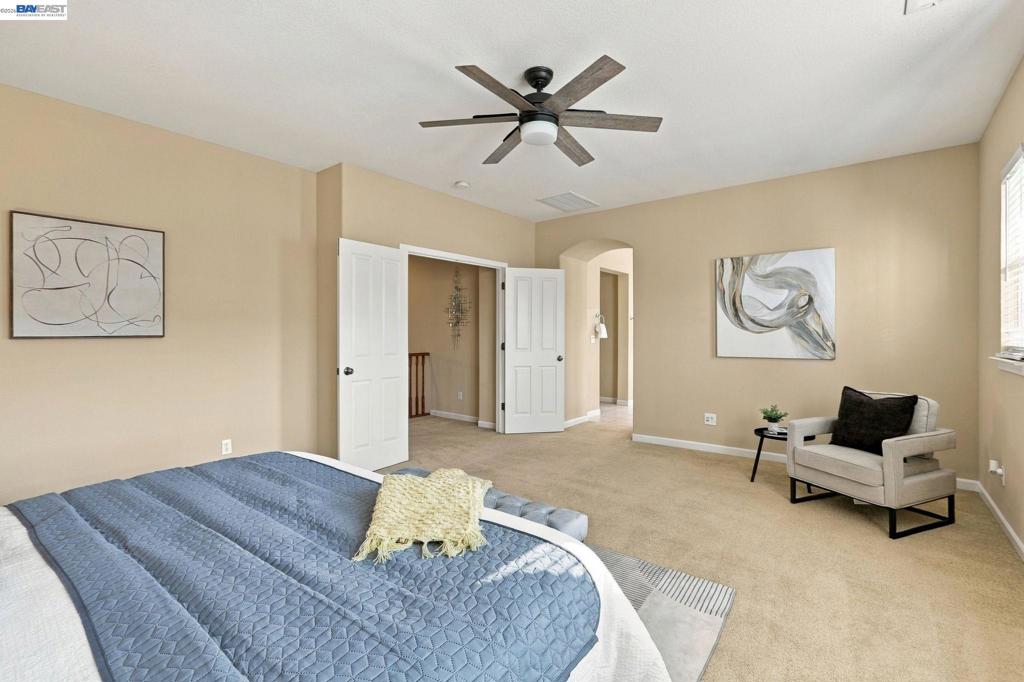 692 W Refinado Way Property Photo 21