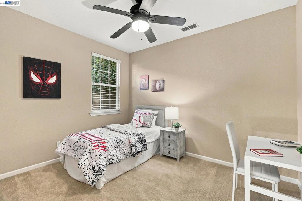 692 W Refinado Way Property Photo 25