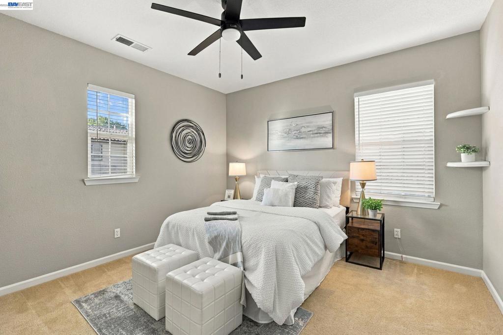 692 W Refinado Way Property Photo 26
