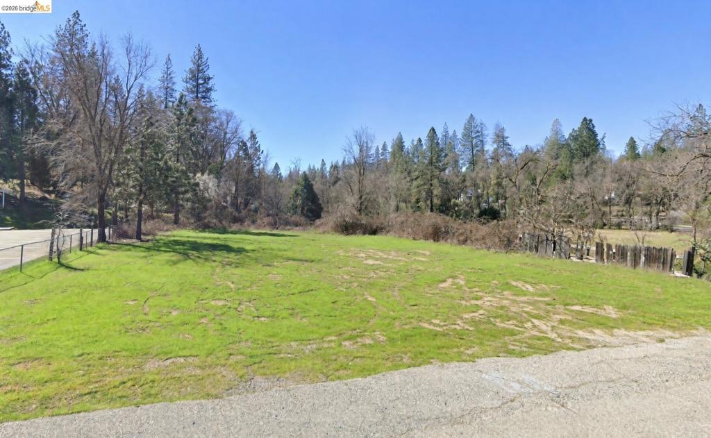 10376 Old Dobbins Rd Property Photo 2