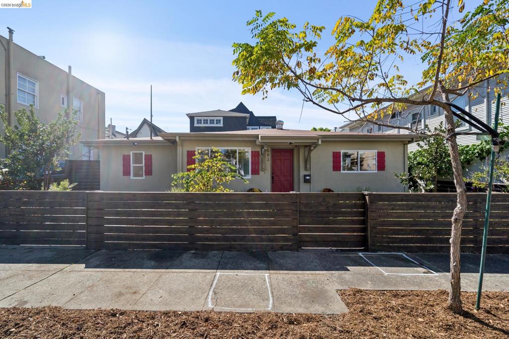683 Brockhurst St. Property Photo 3