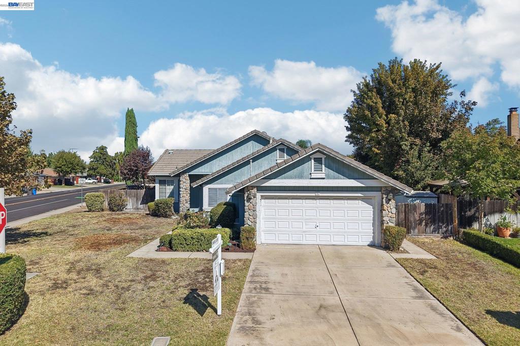 787 Chenin Blanc Dr Property Photo 1