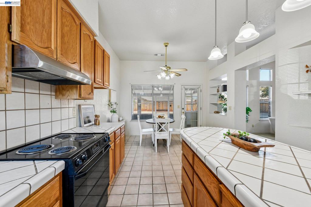 787 Chenin Blanc Dr Property Photo 14